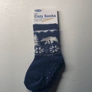 ✨BRAND NEW✨ Old Navy ❄️Winter❄️ Baby Socks